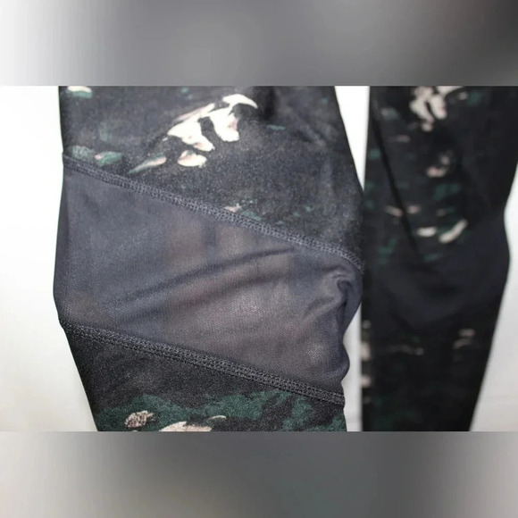 Donna Karan Camo Mesh Panel Leggings Small - Picture 8 of 10